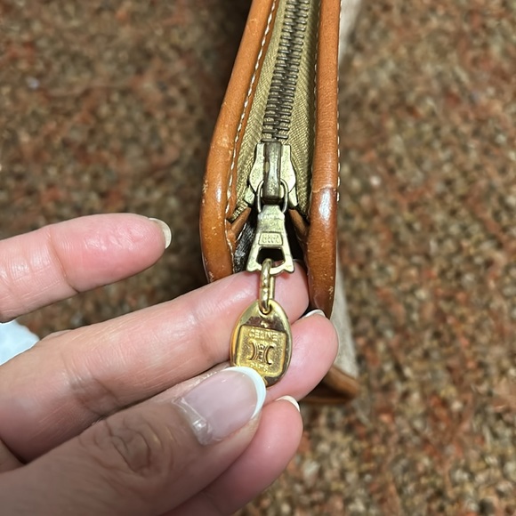 SOLD❤️Authentic Vintage Celine Macadam Small clutch - Picture 9 of 15